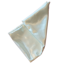 Carica l'immagine nel visualizzatore di Gallery, Satin PILLOWCASE - Federa in raso 80x50